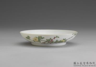 图片[2]-Dish with flowers in falangcai painted enamels, Qing dynasty, Yongzheng reign (1723-1735)-China Archive